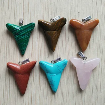 De bună calitate, asortate piatra naturala dinți de rechin forma de pandantive pentru a face bijuterii 12buc/lot en-gros gratuit