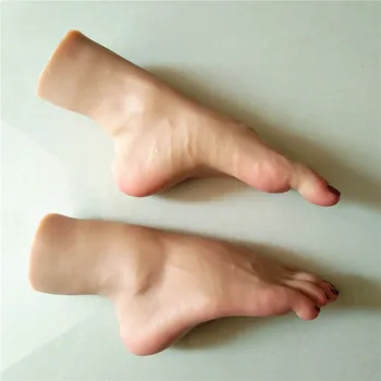 1 Pereche 3D Imens Silicon Feminin Picioare Model Sex Manechin Jucării Pentru Oameni Mari Dimensiuni Tan Piele de Vin Roșu Unghiile de la picioare Pot Mobilă